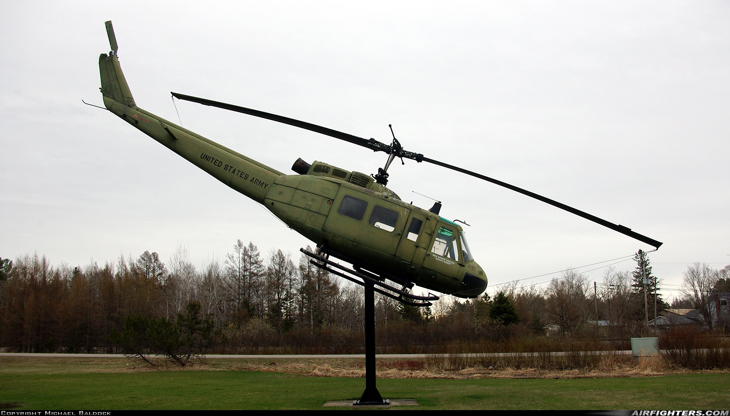 USA - Army Bell UH-1H Iroquois (205) 71-20333 at Off-Airport - Hermansville, USA