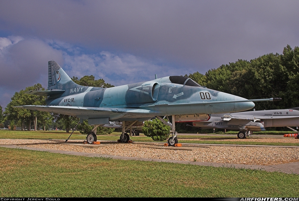 USA - Navy Douglas A-4E Skyhawk 151186 at Virginia Beach - Oceana NAS / Apollo Soucek Field (NTU / KNTU), USA