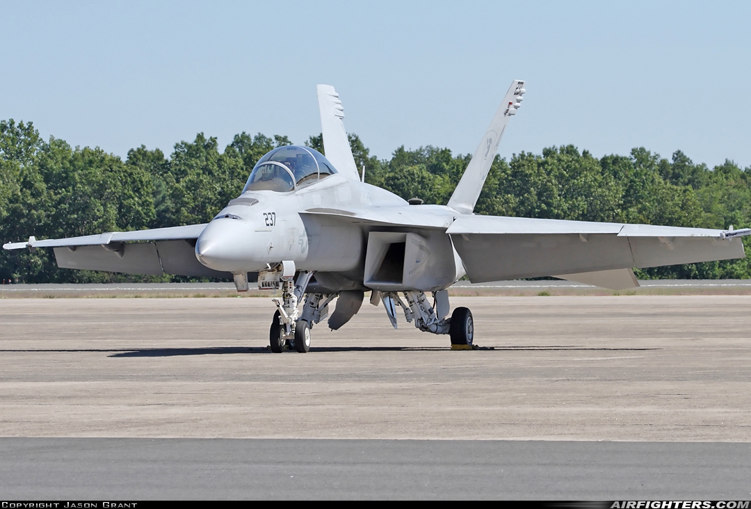 USA - Navy Boeing F/A-18F Super Hornet 166462 at Westover Air Reserve Base (CEF/KCEF), USA