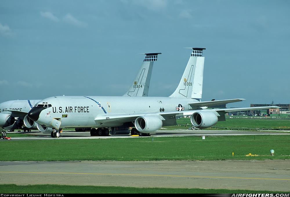 USA - Air Force Boeing KC-135R Stratotanker (717-148) 61-0309 at Mildenhall (MHZ / GXH / EGUN), UK