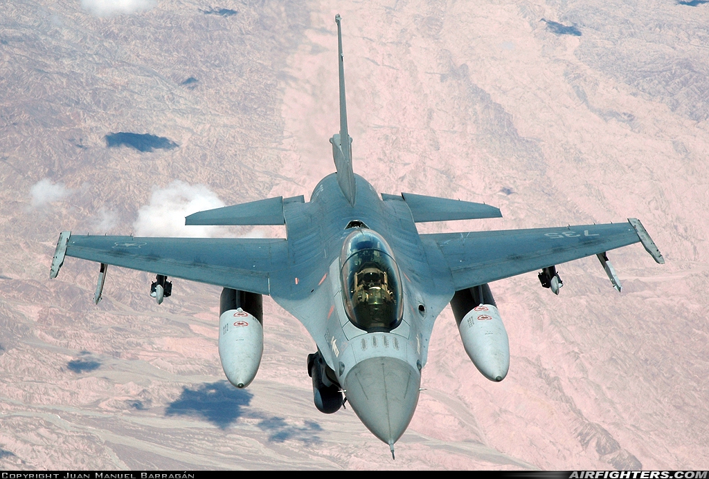 Chile - Air Force General Dynamics F-16BM Fighting Falcon 735 at In Flight, Chile
