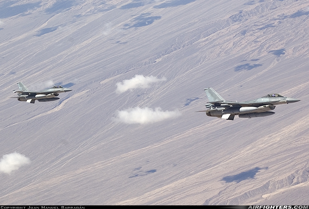 Chile - Air Force General Dynamics F-16C Fighting Falcon 851 at In Flight, Chile