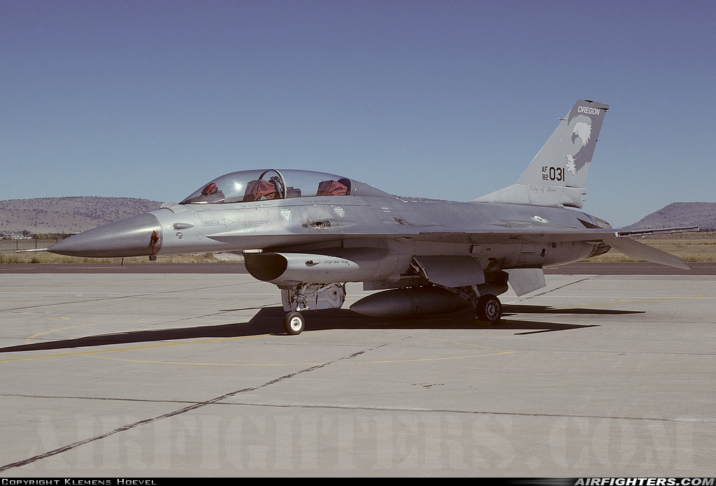 USA - Air Force General Dynamics F-16B/ADF Fighting Falcon 82-1031 at Klamath Falls - Kingsley Field (LMT / KLMT), USA