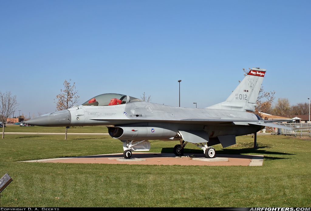 USA - Air Force General Dynamics F-16A/ADF Fighting Falcon 80-0605 at Fargo - Hector Int. (FAR / KFAR), USA
