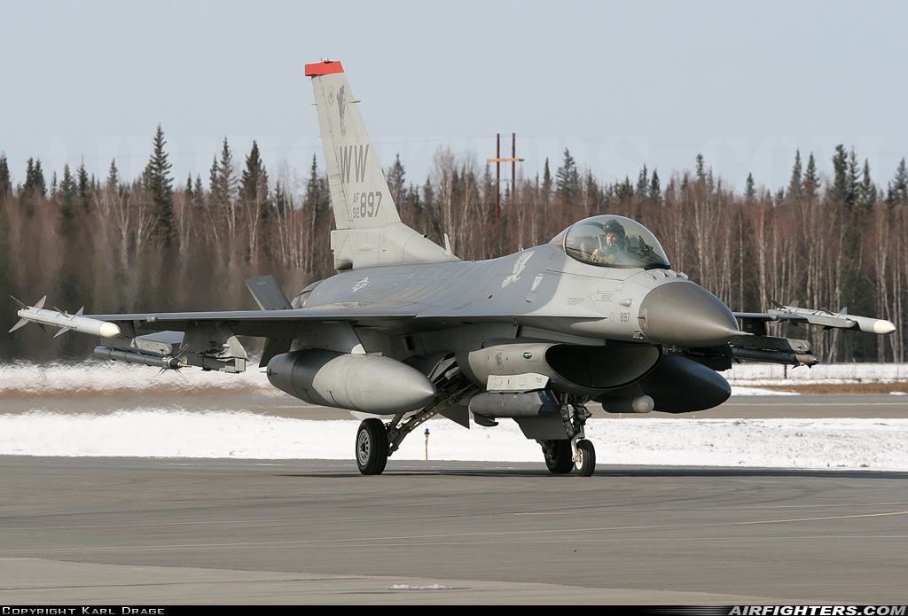 USA - Air Force General Dynamics F-16C Fighting Falcon 92-3897 at Fairbanks - Eielson AFB (EIL / PAEI), USA