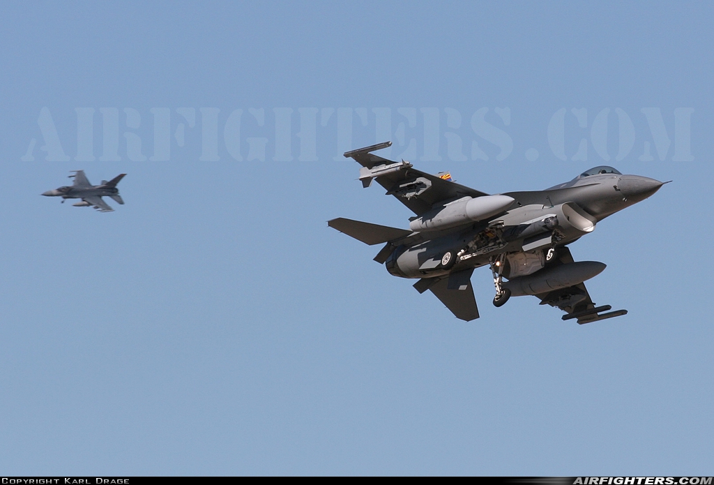 USA - Air Force General Dynamics F-16C Fighting Falcon 85-1411 at Tucson - Int. (TUS / KTUS), USA