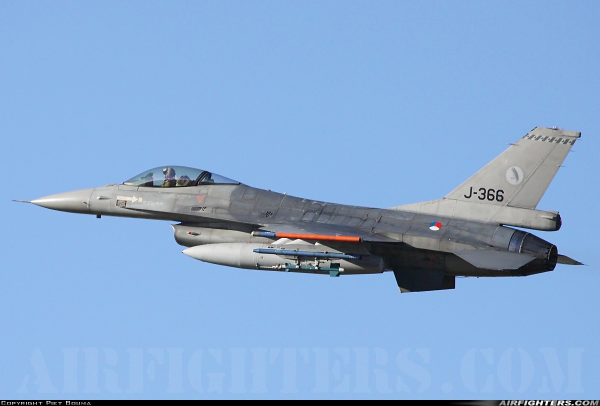 Netherlands - Air Force General Dynamics F-16AM Fighting Falcon J-366 at Leeuwarden (LWR / EHLW), Netherlands