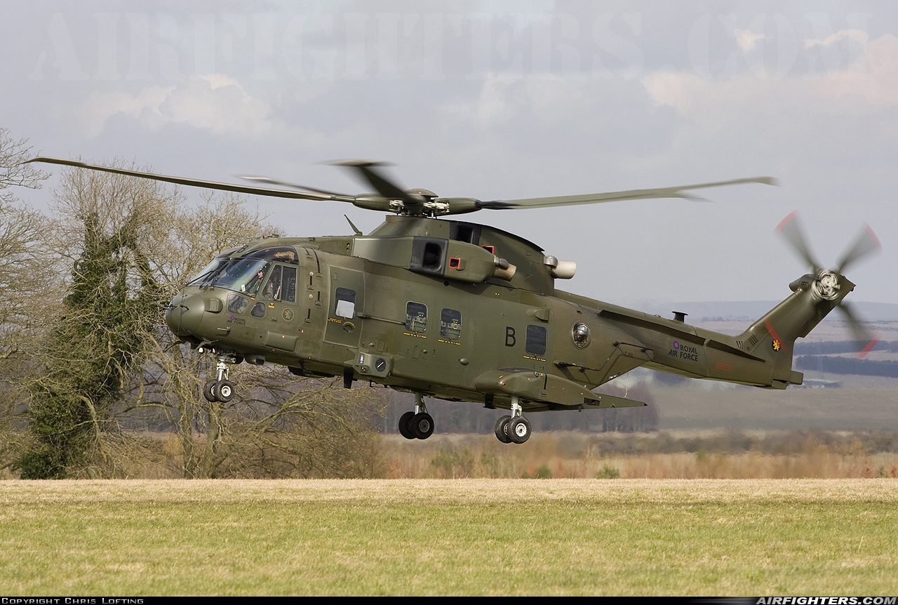 UK - Air Force AgustaWestland Merlin HC3 (Mk411) ZJ118 at Off-Airport - Salisbury Plain, UK