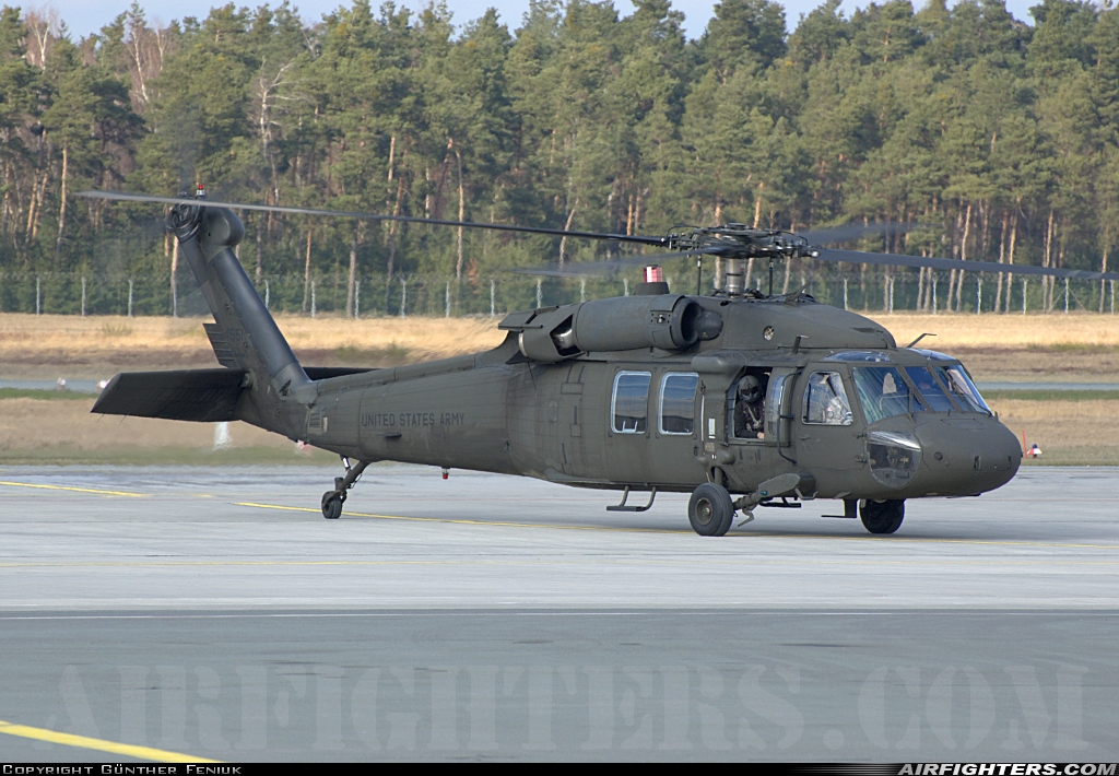 USA - Army Sikorsky UH-60A Black Hawk (S-70A) 86-24551 at Nuremberg (NUE / EDDN), Germany