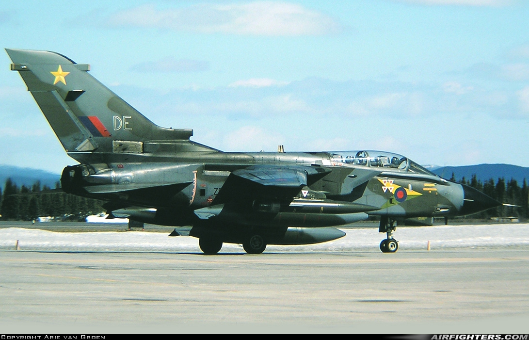 UK - Air Force Panavia Tornado GR1 ZD844 at Goose Bay (YYR / CYYR), Canada