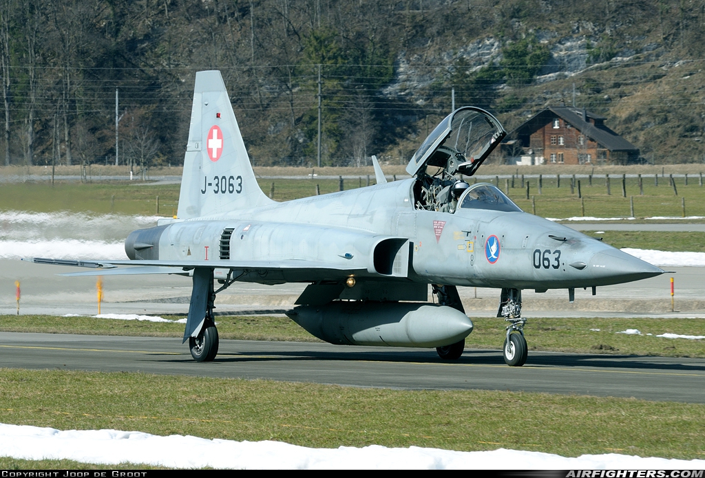 Switzerland - Air Force Northrop F-5E Tiger II J-3063 at Meiringen (LSMM), Switzerland