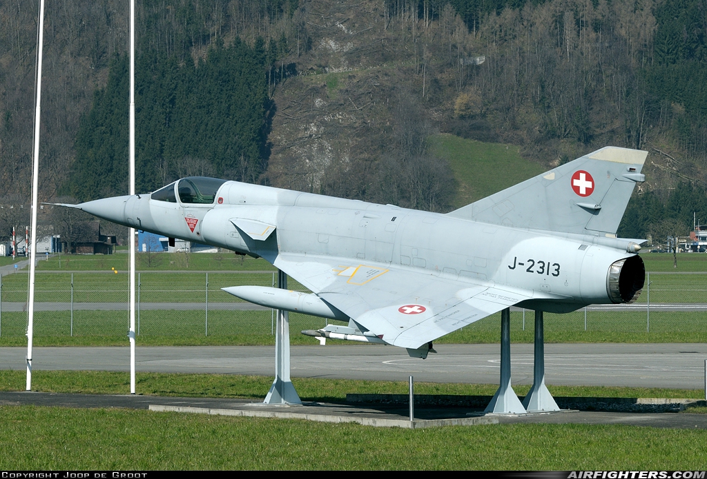Switzerland - Air Force Dassault Mirage IIIS J-2313 at Buochs (Stans) (LSMU / LSZC), Switzerland