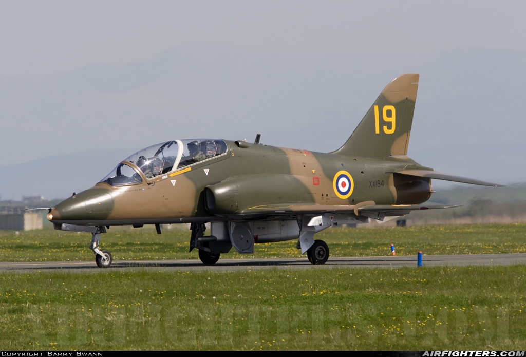 UK - Air Force British Aerospace Hawk T.1 XX184 at Valley (EGOV), UK
