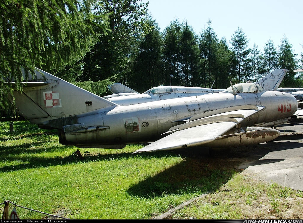 Poland - Air Force Mikoyan-Gurevich MiG-17 415 at Cracow - Rakowice-Czyzyny, Poland