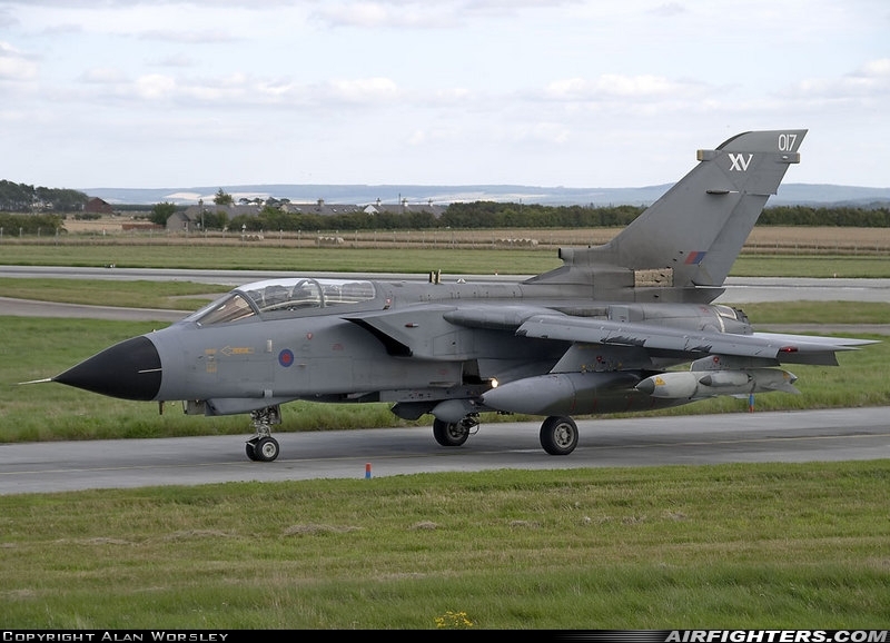 UK - Air Force Panavia Tornado GR4 ZA412 at Lossiemouth (LMO / EGQS), UK