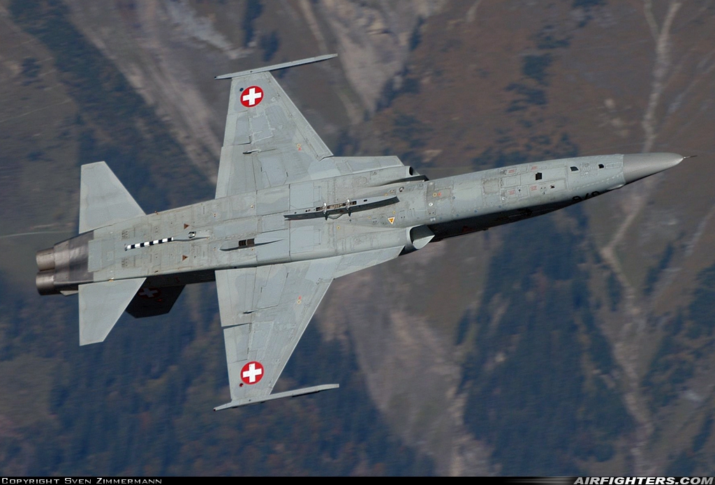 Switzerland - Air Force Northrop F-5E Tiger II J-3076 at Off-Airport - Axalp, Switzerland