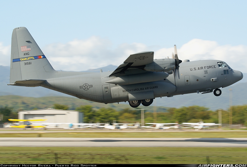 USA - Air Force Lockheed C-130H Hercules (L-382) 93-1561 at San Juan - Luis Munoz Marin Int. (SJU / TJSJ), Puerto Rico