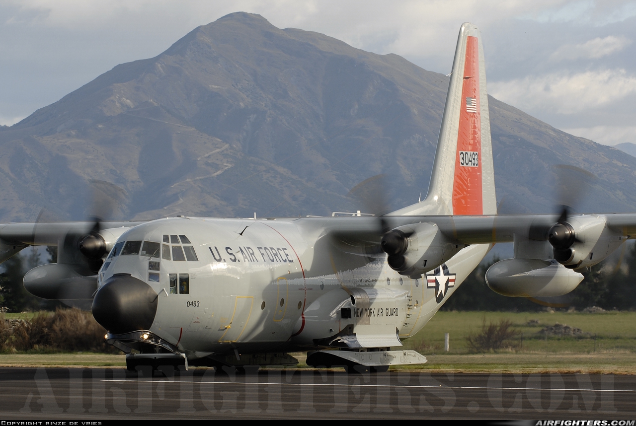 USA - Air Force Lockheed LC-130H Hercules (L-382) 83-0493 at Wanaka (WKA / NZWF), New Zealand