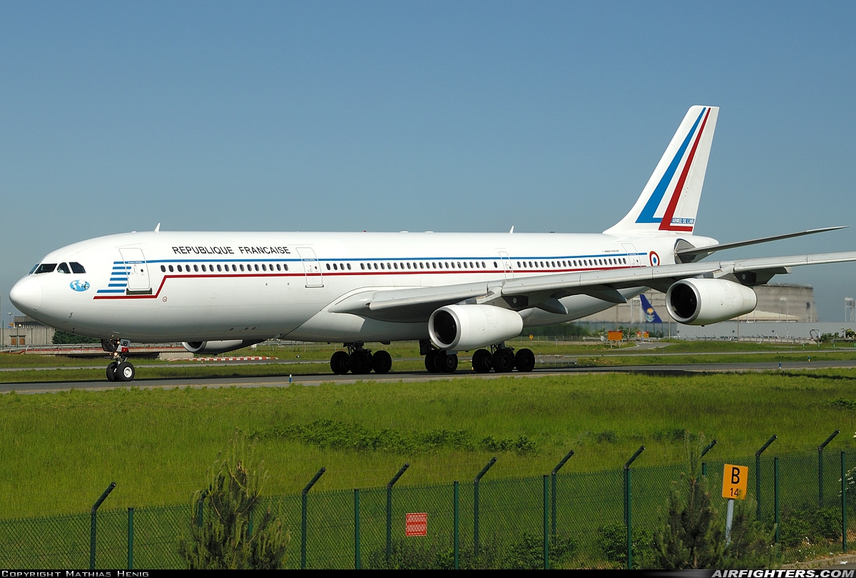 France - Air Force Airbus A340-211 F-RAJB at Paris - Charles de Gaulle (Roissy) (CDG / LFPG), France