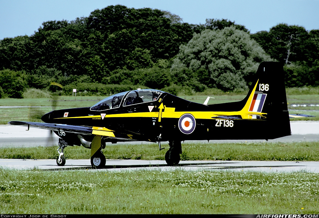 UK - Air Force Short Tucano T1 ZF136 at Linton on Ouse (EGXU), UK