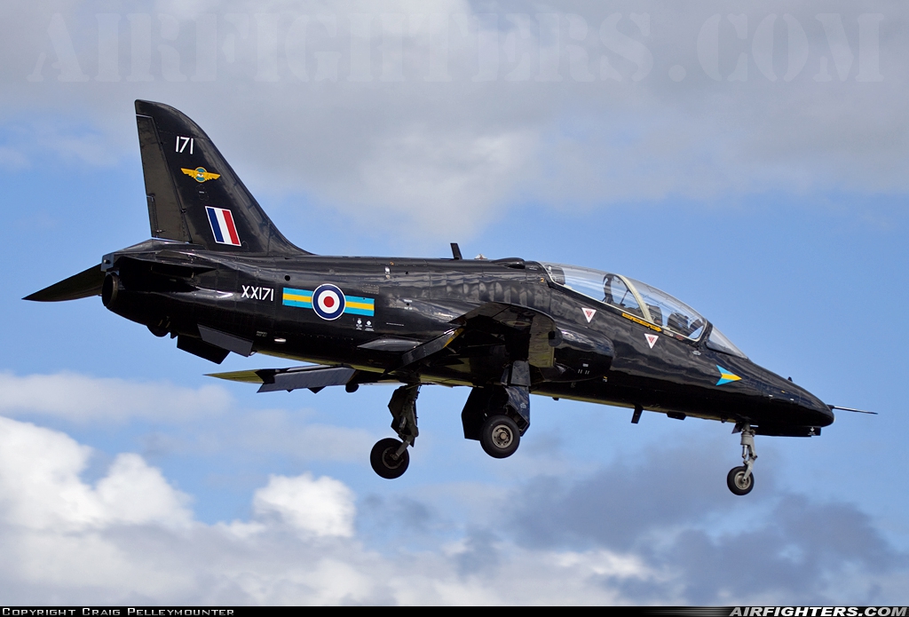 UK - Air Force British Aerospace Hawk T.1 XX171 at Valley (EGOV), UK