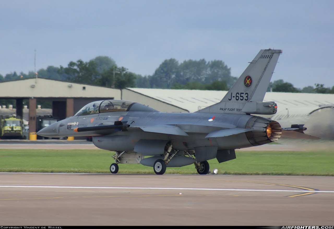 Netherlands - Air Force General Dynamics F-16BM Fighting Falcon J-653 at Fairford (FFD / EGVA), UK