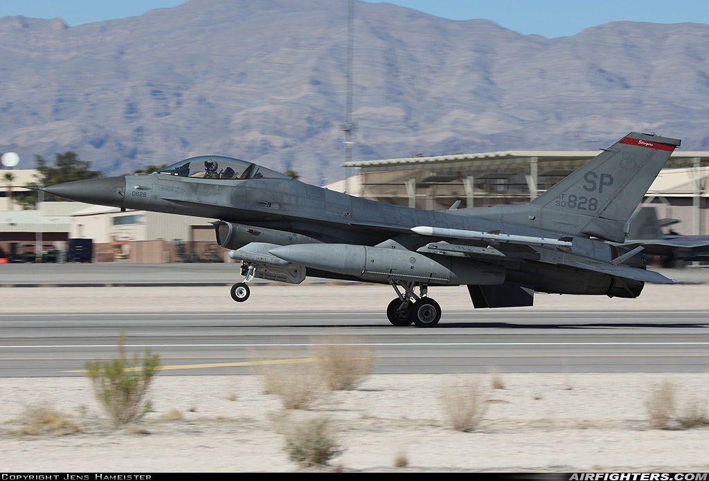 USA - Air Force General Dynamics F-16C Fighting Falcon 90-0828 at Las Vegas - Nellis AFB (LSV / KLSV), USA