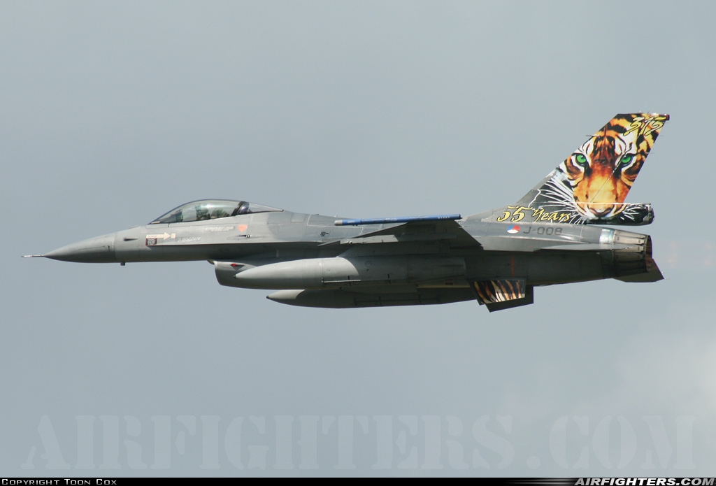 Netherlands - Air Force General Dynamics F-16AM Fighting Falcon J-008 at Uden - Volkel (UDE / EHVK), Netherlands