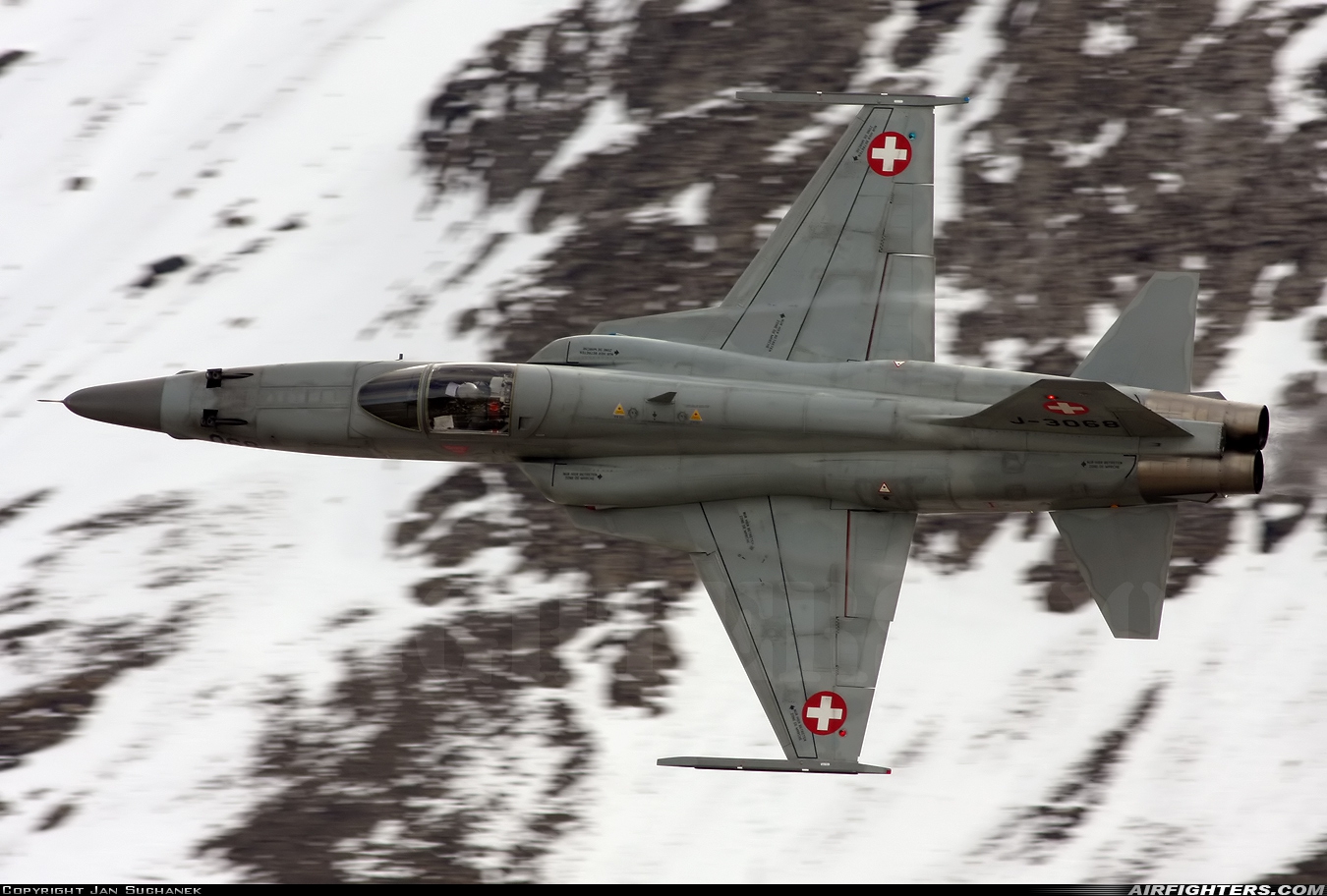 Switzerland - Air Force Northrop F-5E Tiger II J-3068 at Off-Airport - Axalp, Switzerland
