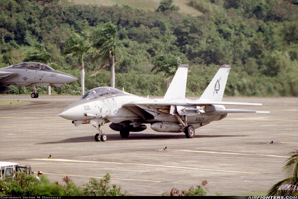 USA - Navy Grumman F-14 Tomcat 0 at Roosevelt Roads NAS (NRR / TJNR), Puerto Rico