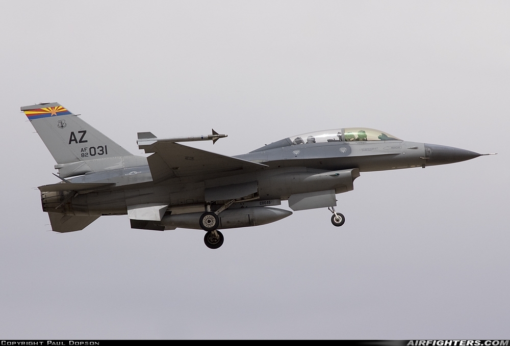 USA - Air Force General Dynamics F-16B Fighting Falcon 82-1031 at Tucson - Int. (TUS / KTUS), USA