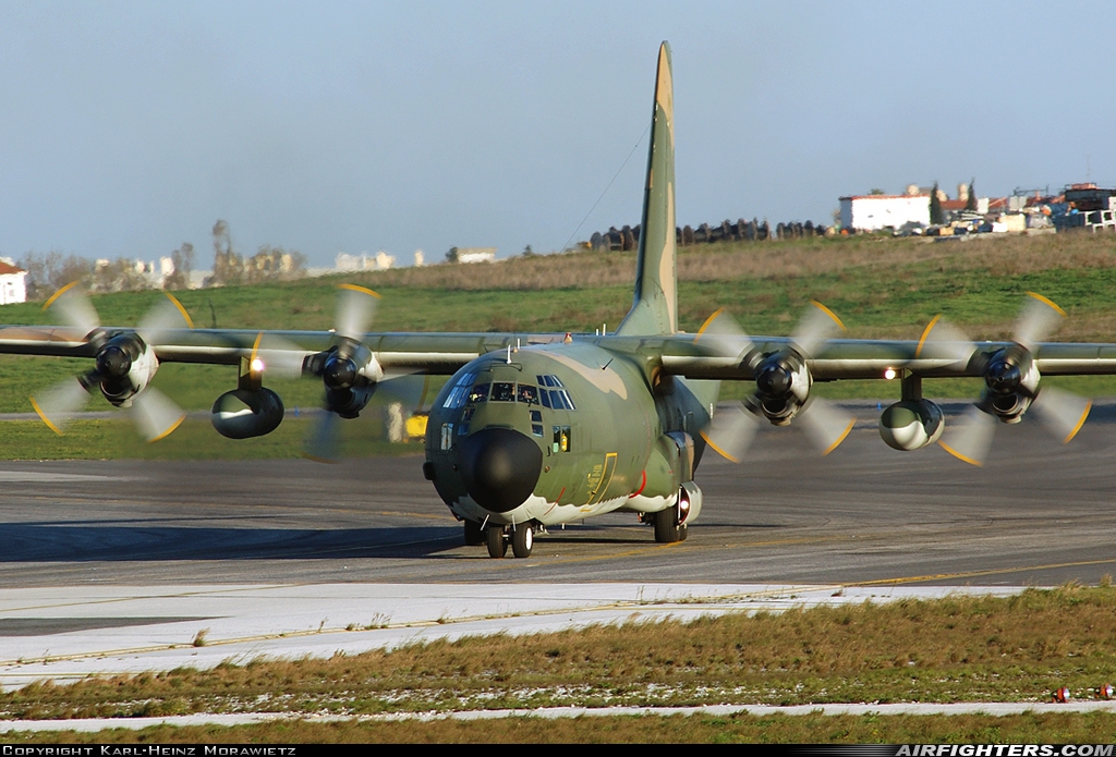 Portugal - Air Force Lockheed C-130H-30 Hercules (L-382) 16801 at Lisbon (- Portela de Sacavem) (LIS / LPPT), Portugal