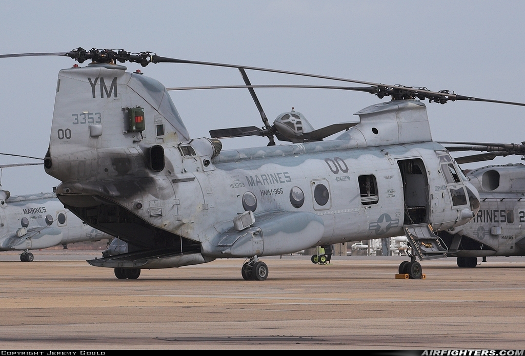 USA - Marines Boeing Vertol CH-46E Sea Knight (107-II) 153353 at Virginia Beach - Oceana NAS / Apollo Soucek Field (NTU / KNTU), USA