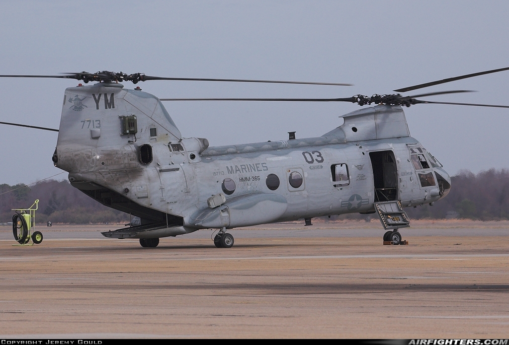 USA - Marines Boeing Vertol CH-46E Sea Knight (107-II) 157713 at Virginia Beach - Oceana NAS / Apollo Soucek Field (NTU / KNTU), USA
