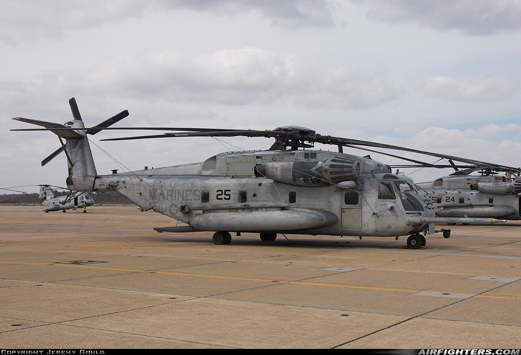 USA - Marines Sikorsky CH-53E Super Stallion (S-65E) 162485 at Virginia Beach - Oceana NAS / Apollo Soucek Field (NTU / KNTU), USA