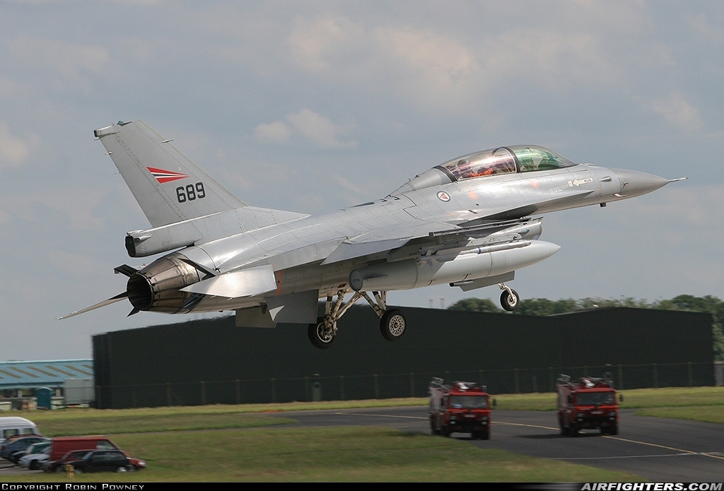 Norway - Air Force General Dynamics F-16BM Fighting Falcon 689 at Waddington (WTN / EGXW), UK
