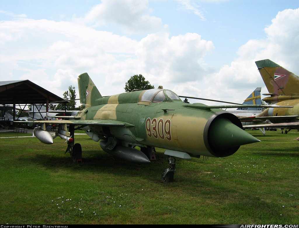 Hungary - Air Force Mikoyan-Gurevich MiG-21MF 9309 at Szolnok (LHSN), Hungary