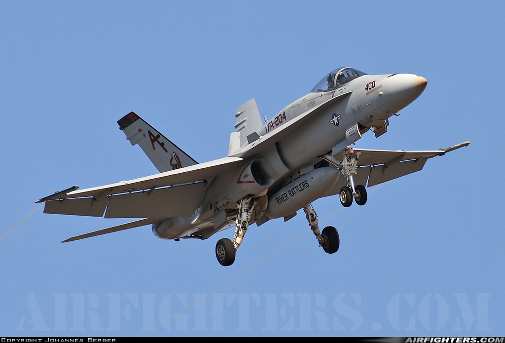 USA - Navy McDonnell Douglas F/A-18A Hornet 162890 at Fort Worth - NAS JRB / Carswell Field (AFB) (NFW / KFWH), USA
