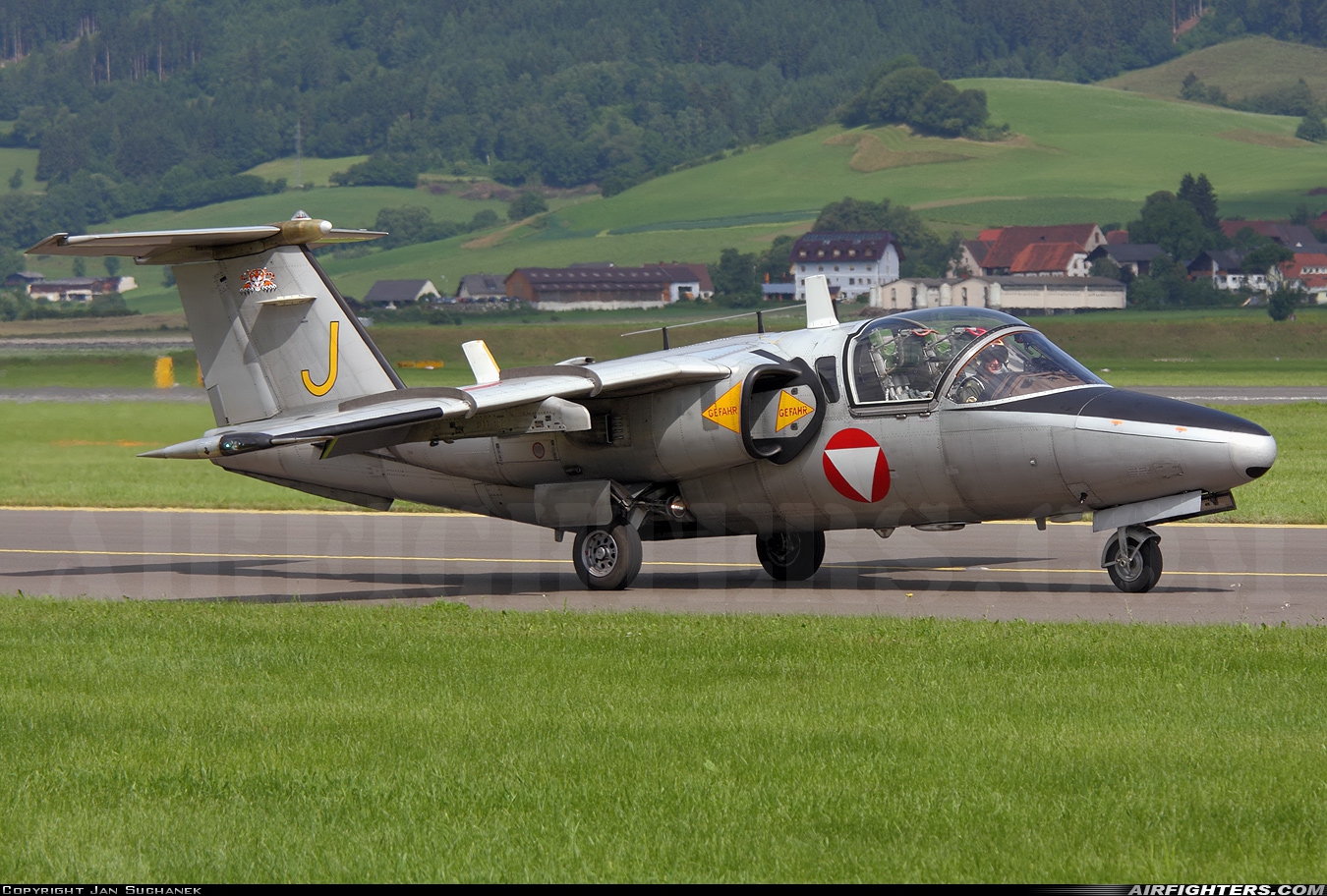 Austria - Air Force Saab 105Oe 1110 at Zeltweg (LOXZ), Austria