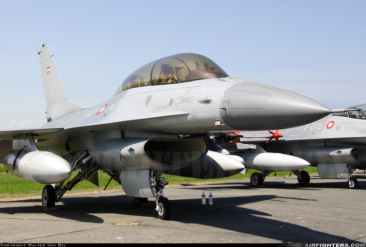 Denmark - Air Force General Dynamics F-16BM Fighting Falcon ET-612 at Koksijde (EBFN), Belgium