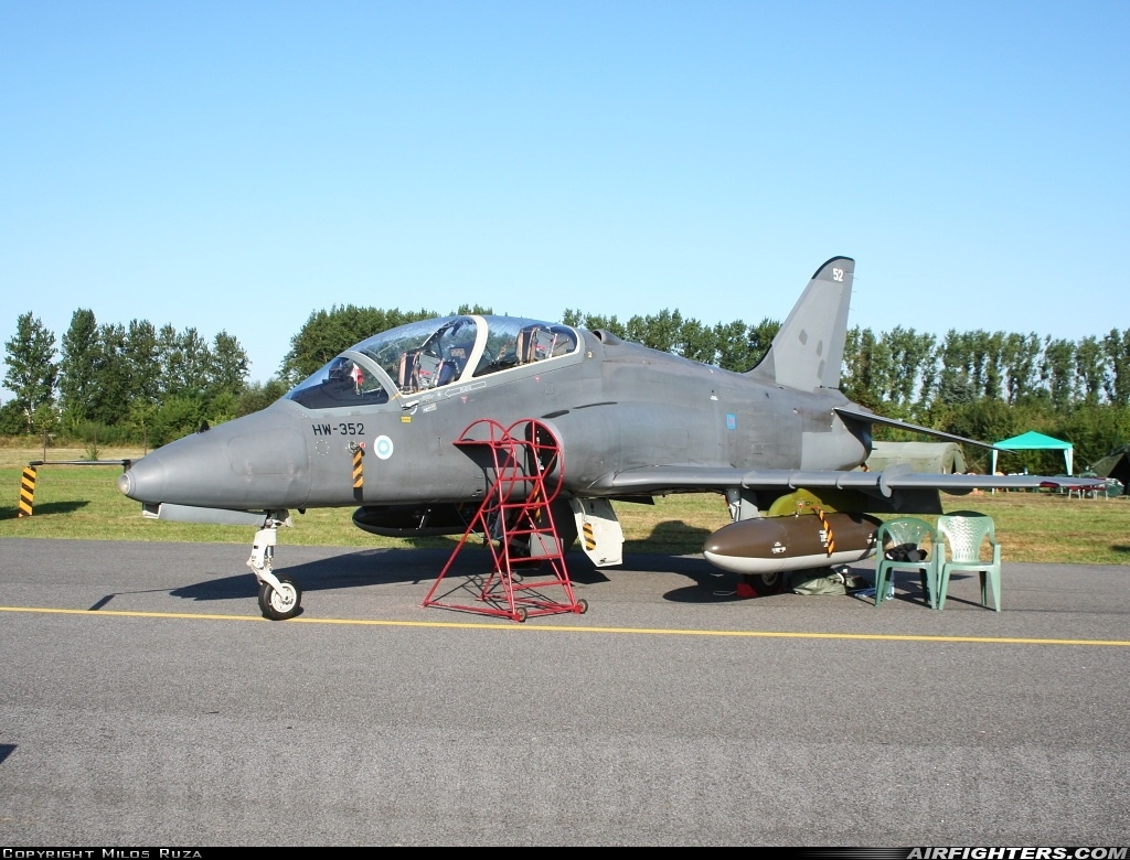 Finland - Air Force British Aerospace Hawk Mk.51 HW-352 at Radom - Sadkow (EPRA), Poland