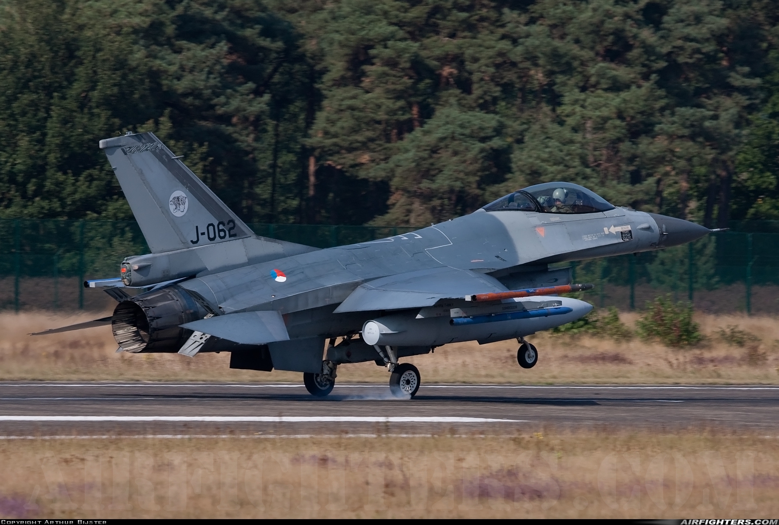Netherlands - Air Force General Dynamics F-16AM Fighting Falcon J-062 at Kleine Brogel (EBBL), Belgium