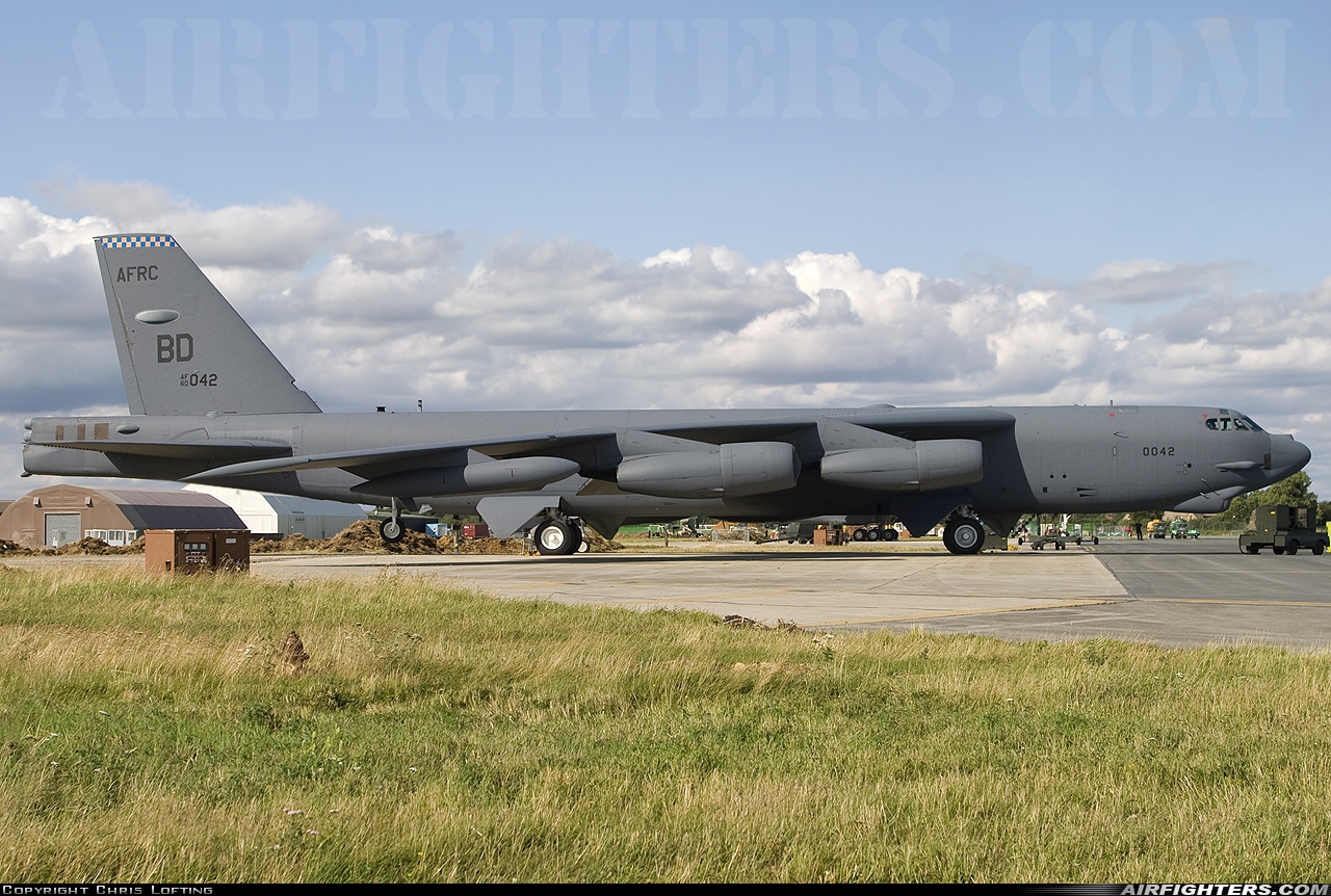 USA - Air Force Boeing B-52H Stratofortress 60-0042 at Fairford (FFD / EGVA), UK
