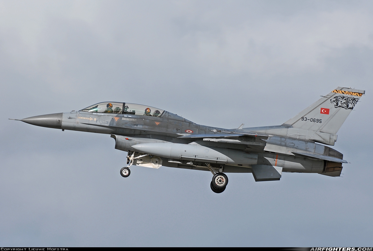 Türkiye - Air Force General Dynamics F-16D Fighting Falcon 93-0695 at Wittmundhafen (Wittmund) (ETNT), Germany