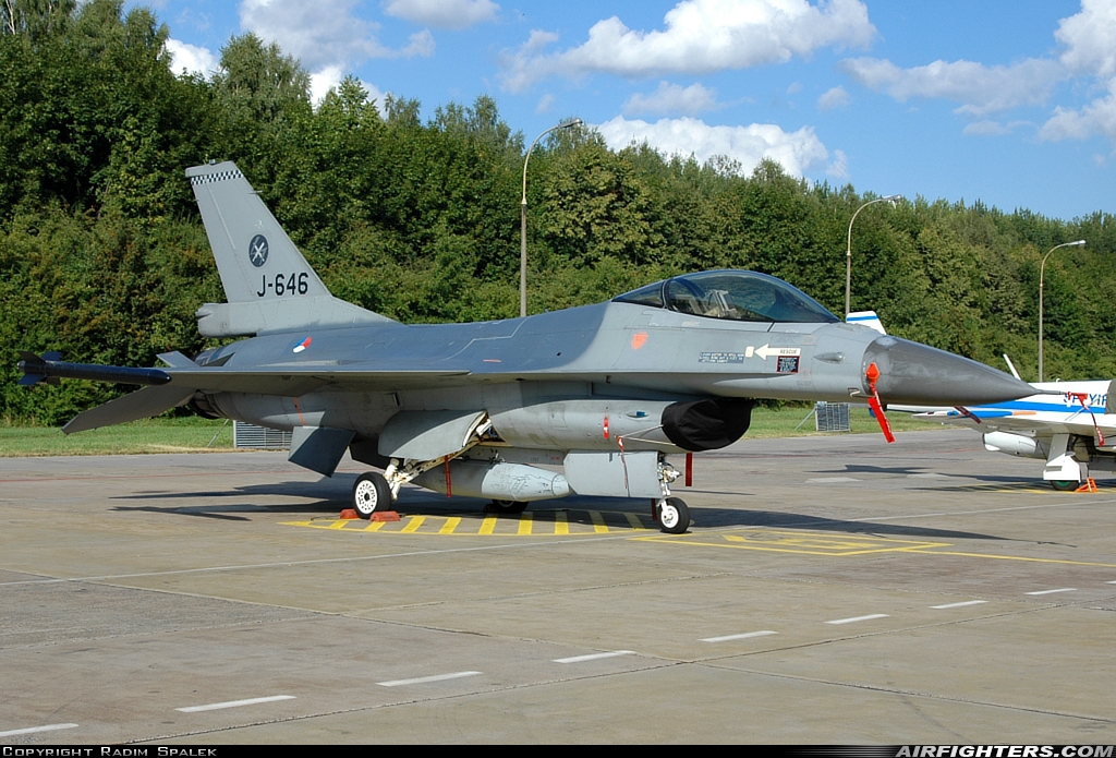 Netherlands - Air Force General Dynamics F-16AM Fighting Falcon J-646 at Radom - Sadkow (EPRA), Poland