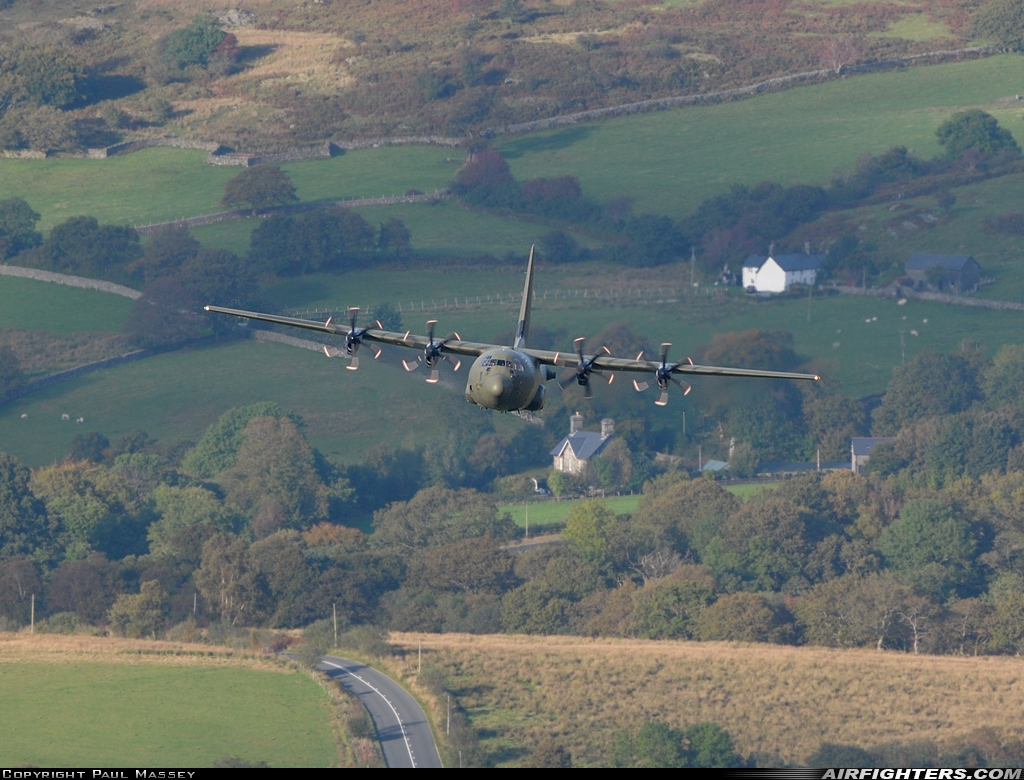 UK - Air Force Lockheed Martin Hercules C4 (C-130J-30 / L-382) ZH865 at Off-Airport - Machynlleth Loop Area, UK