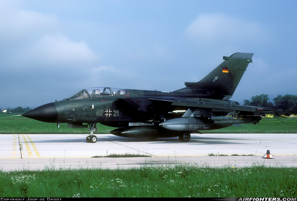 Germany - Air Force Panavia Tornado IDS 45+21 at Klagenfurt (- Worthersee) (KLU / LOWK / LOXK), Austria