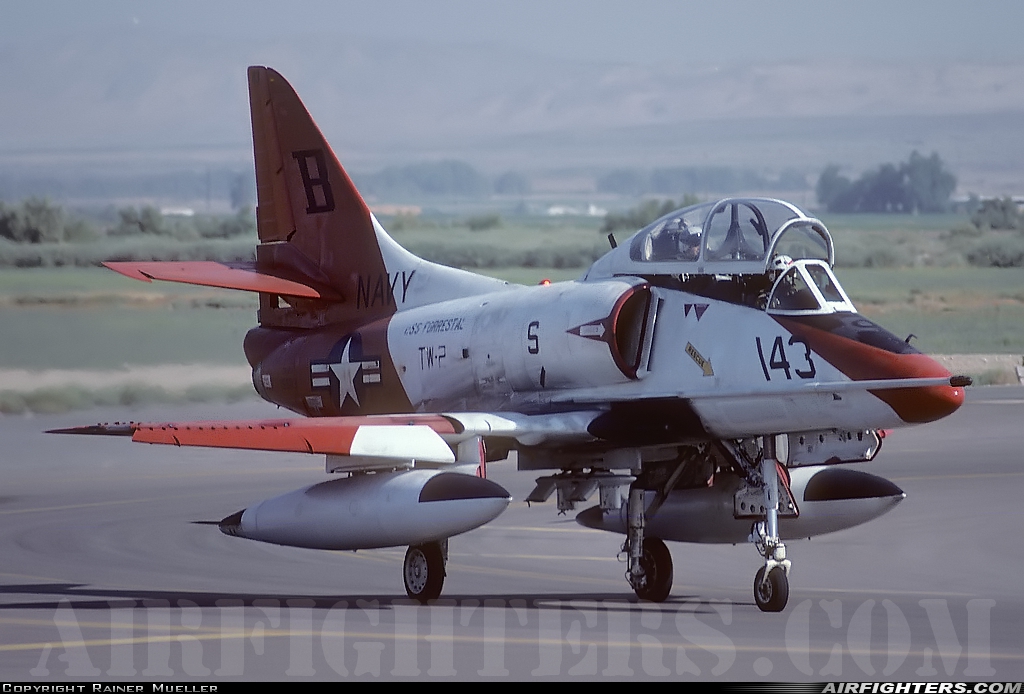 USA - Navy Douglas TA-4J Skyhawk 155113 at El Centro - NAF (NJK / KNJK), USA