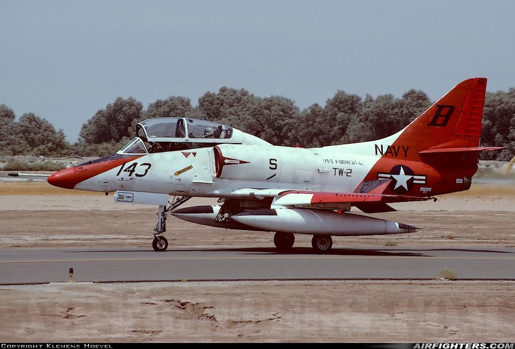 USA - Navy Douglas TA-4J Skyhawk 155113 at El Centro - NAF (NJK / KNJK), USA