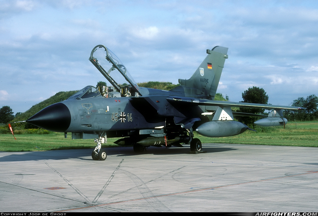 Germany - Navy Panavia Tornado IDS(T) 45+14 at Eggebek (ETME), Germany